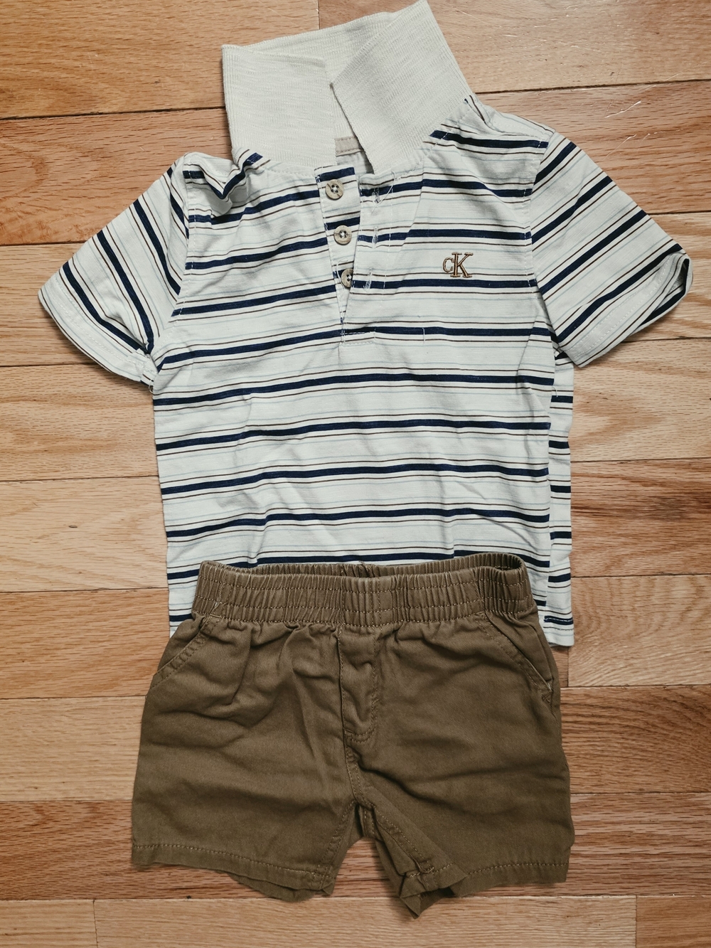 Calvin Klein Cream & Navy Striped Polo Set with Brown Shorts